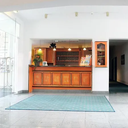 Amerika Hotel 3*